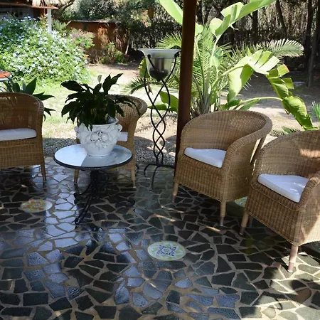 Boutique Con Accesso Privato Caronia